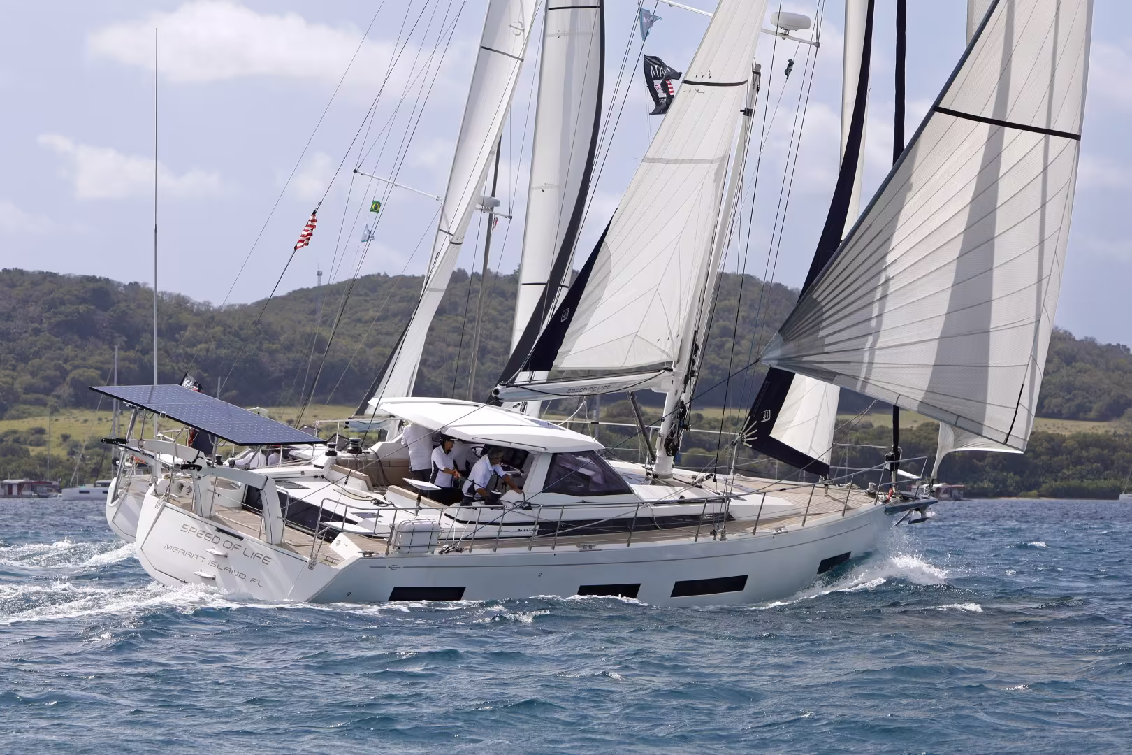 Discover the Amel 50: the Ultimate Bluewater Sailing Yacht for your High Seas Adventures